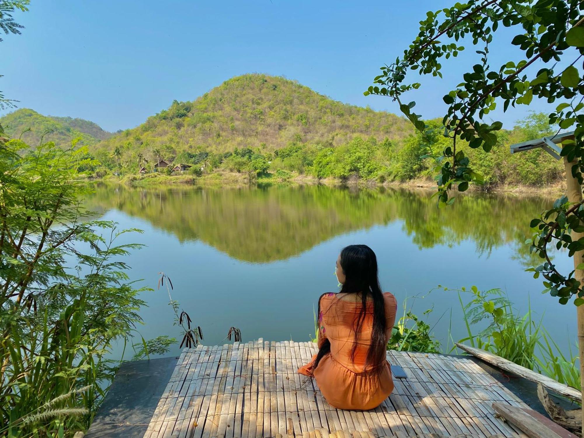 Royal Mountain Hut * Ratchaburi