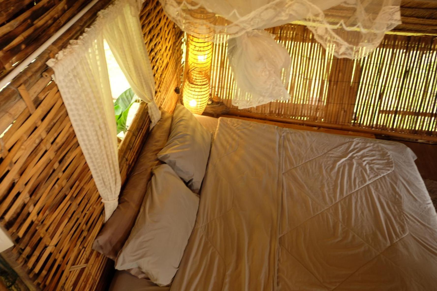 Royal Mountain Hut Luxuszelt Ratchaburi