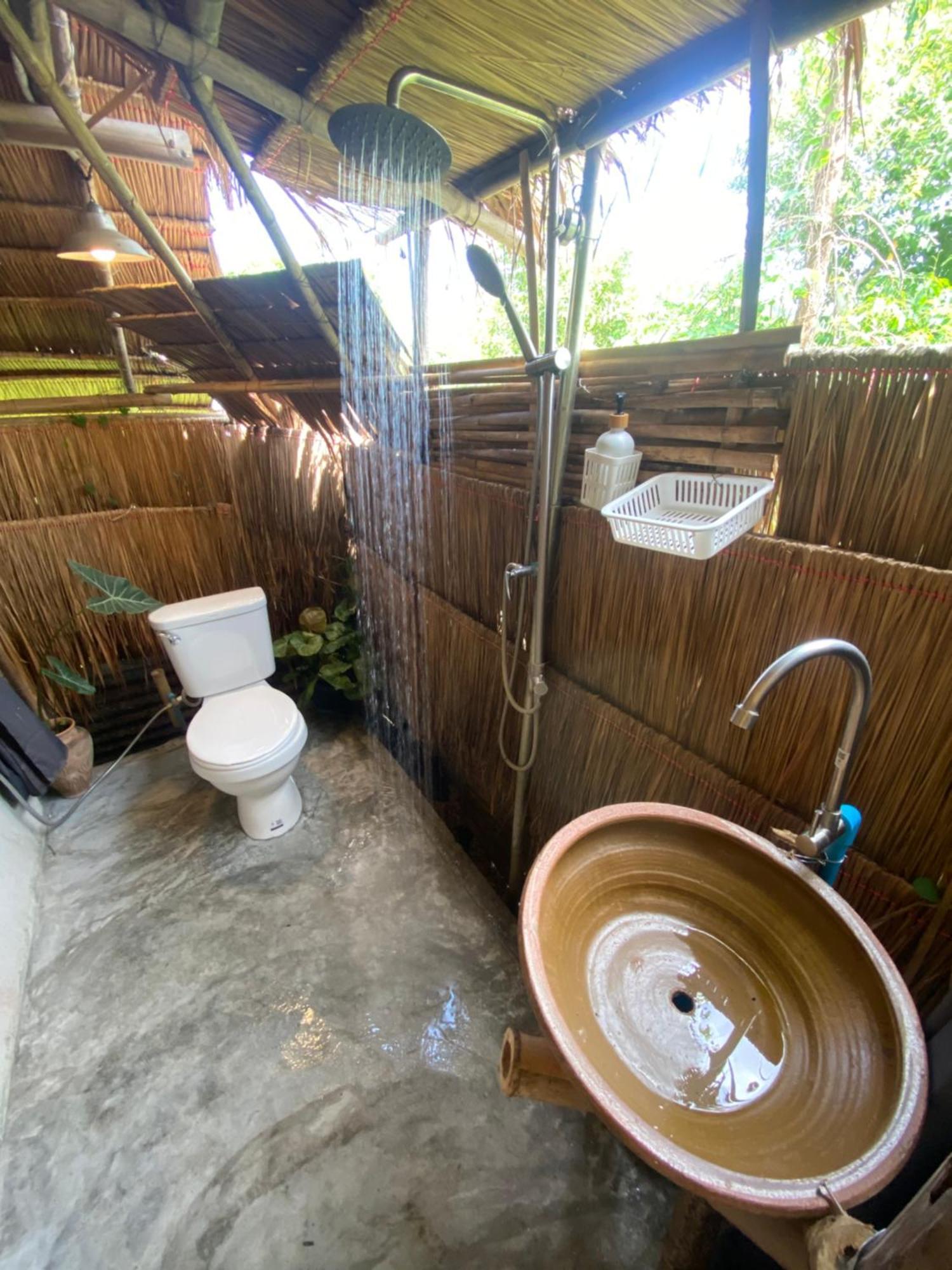 Royal Mountain Hut Glamping *
